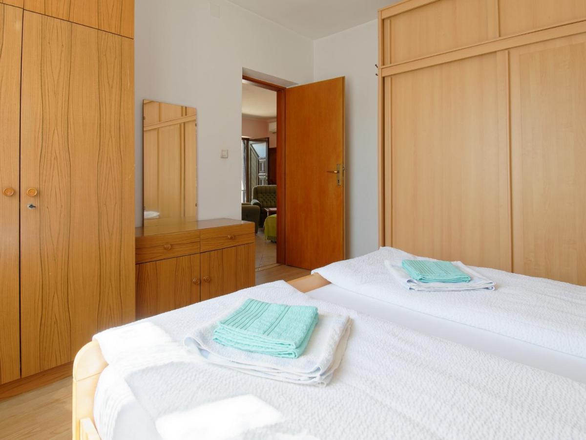 Apartment Laganis Plovanija エクステリア 写真